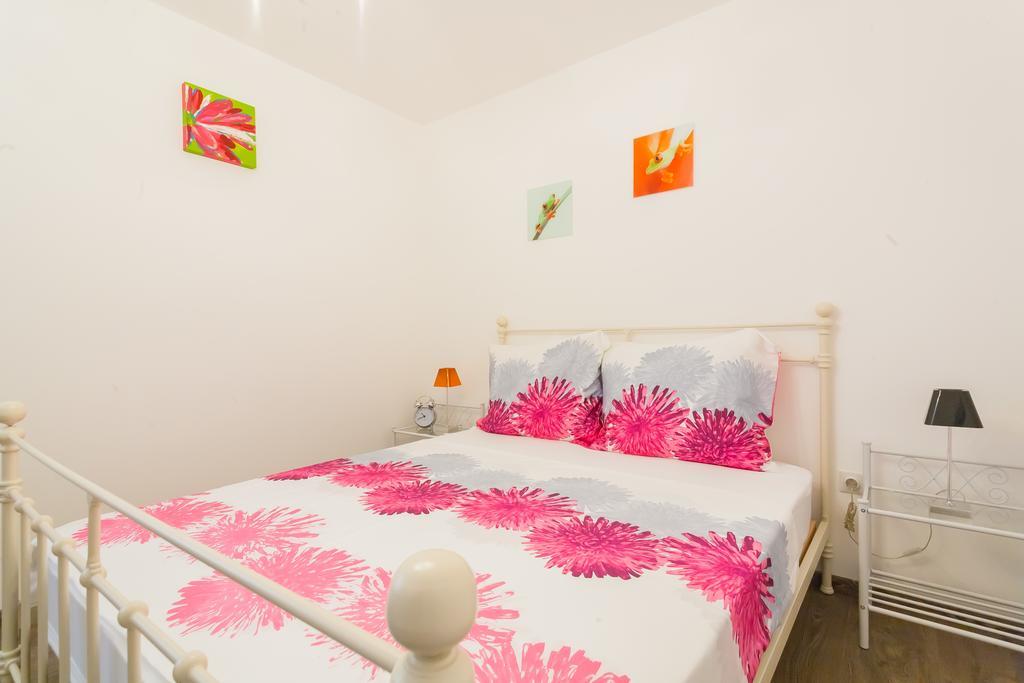 Apartment Mia Sveti Stefan Dış mekan fotoğraf